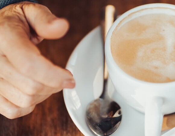 Что пить вместо кофе: 7 продуктов, которые бодрят без вреда для желудка и нервов