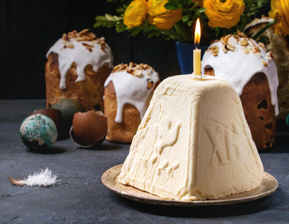 Пасха по монастырскому рецепту удивила составом, но порадовала вкусом — в числе ингредиентов вареные желтки