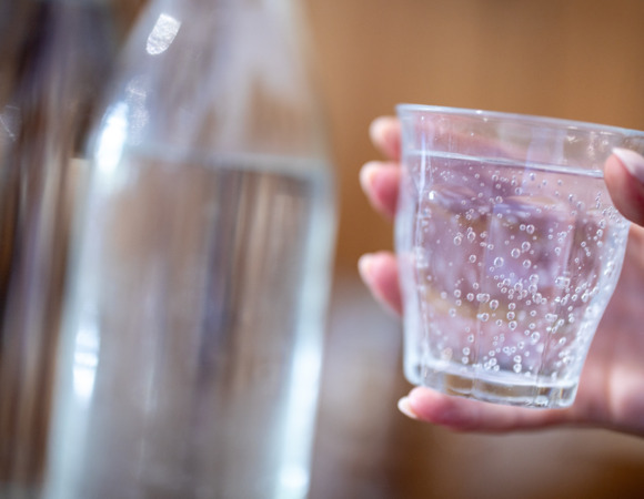 Перешла на газированную воду и начала быстрее работать: рассказываю, почему и вам стоит попробовать