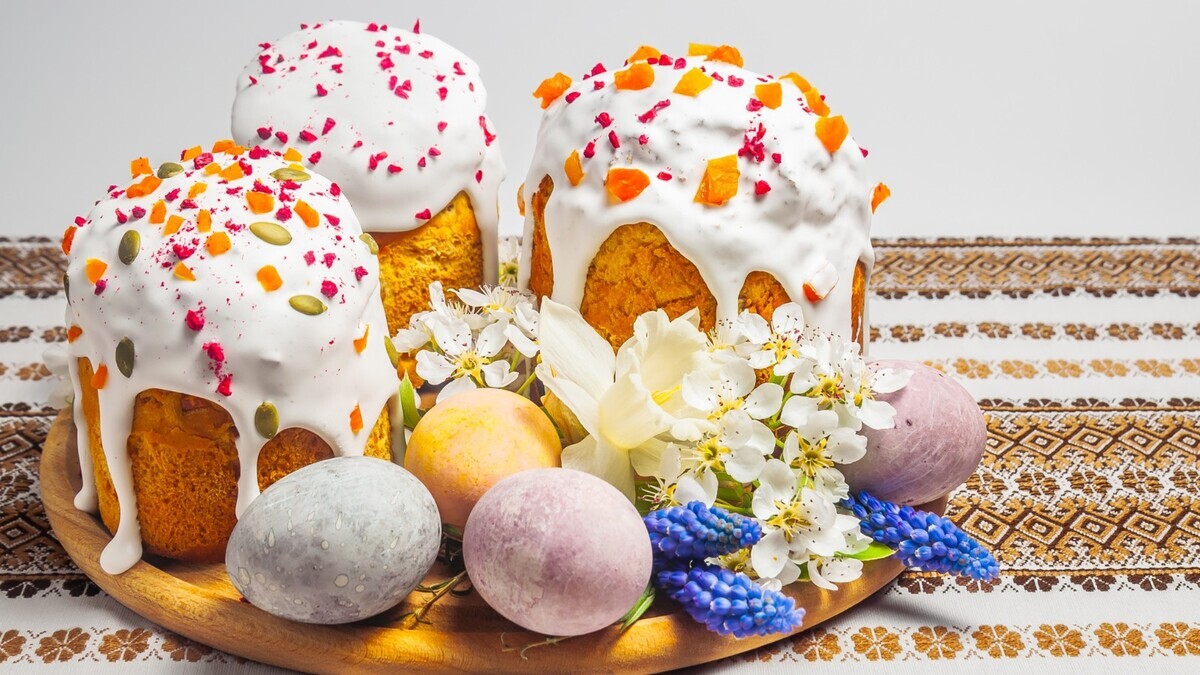 Почему пекут куличи на Пасху: история традиции и значение для христиан