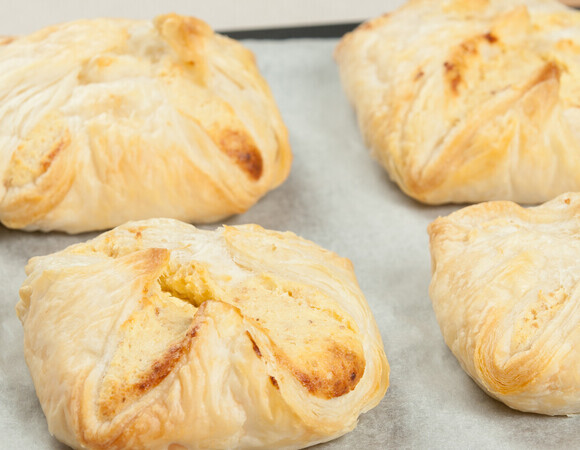 Почерневшие бананы спасаю этим рецептом — хрустящие печенья-"ушки" готовы за 20 минут 