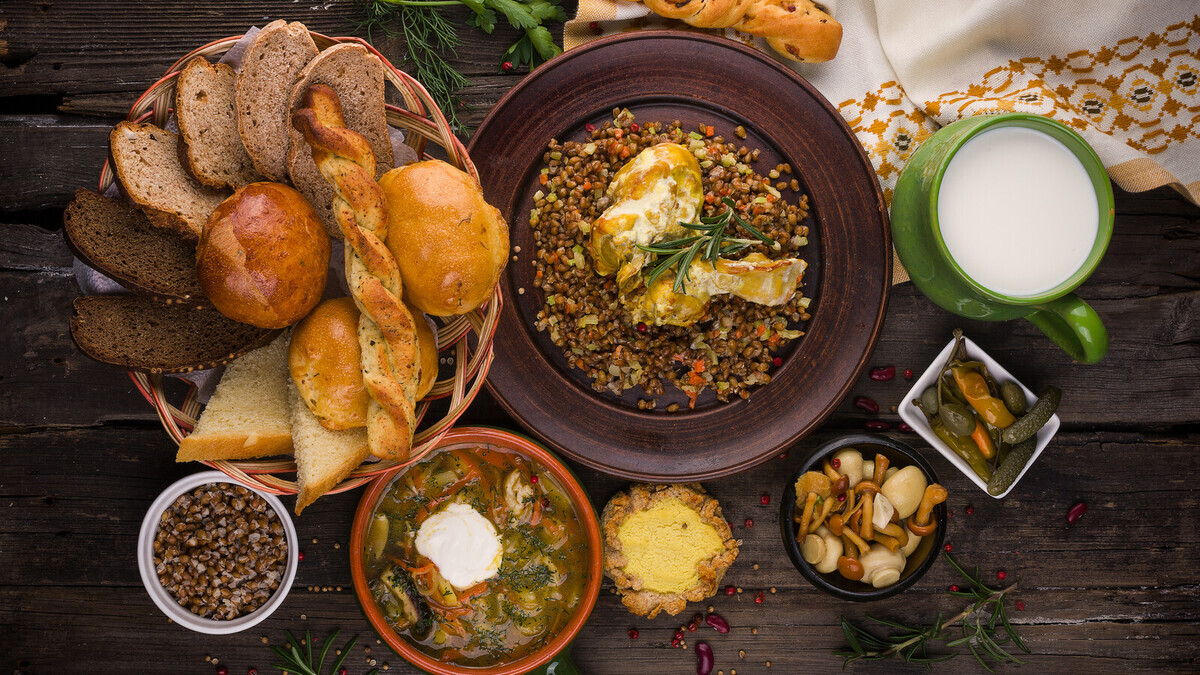 Без авокадо и креветок: диетолог предложила "сибирскую диету" как альтернативу средиземноморской