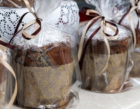 Почему у магазинных куличей такой длинный состав — объяснила врач: "Ничего токсичного там нет"