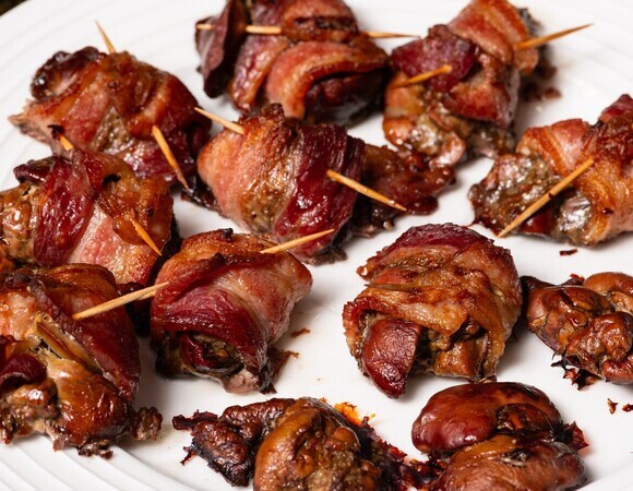 Экспресс-шашлык из печени за 15 минут, пока разгораются угли: какие субпродукты подойдут, какие — нет 