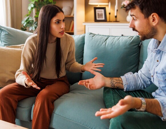 "Я устала": гостевой брак после 40 - что говорят психологи и зачем это нужно