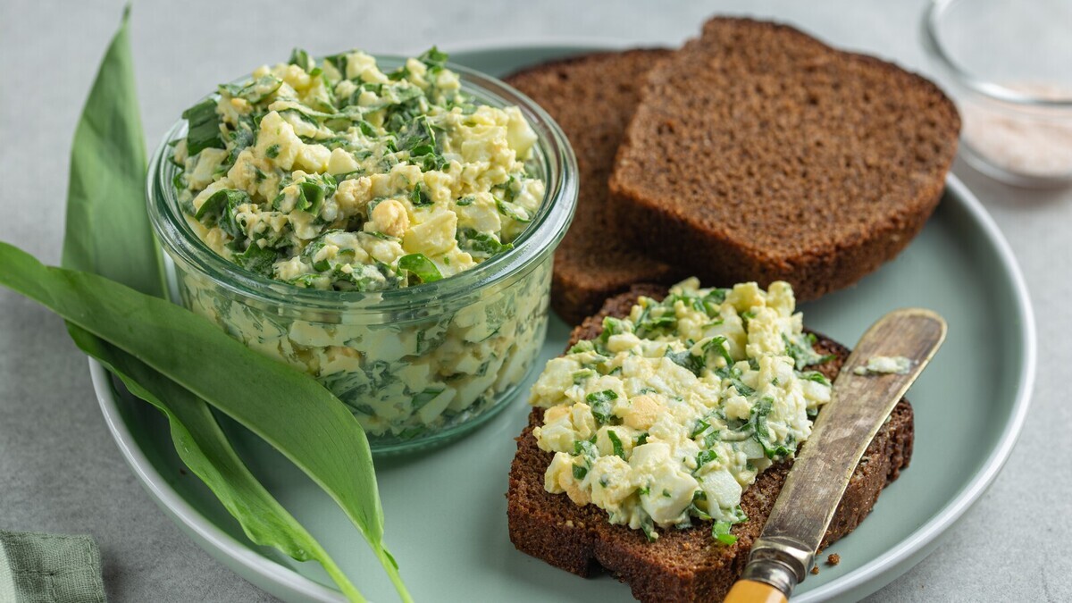 Черемша — не главный рекордсмен по витамину C: диетолог объяснила, в чем ее реальная польза