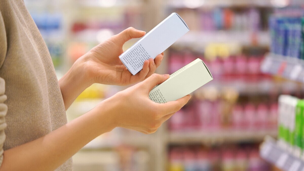 Солнцезащитный крем 40+: что искать в составе, кроме цифр — гид от дерматолога Можайко