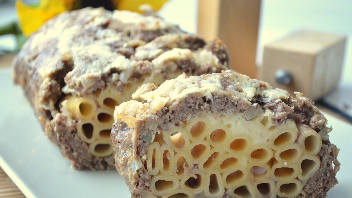 Скрутила макароны по-флотски в рулет — “потеряла чувство всякого стыда и меры” и чуть не съела целиком