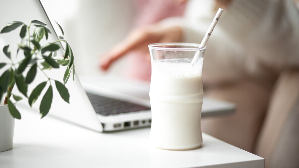 Назван напиток №1 для крепких костей: особенно важен после 50 лет