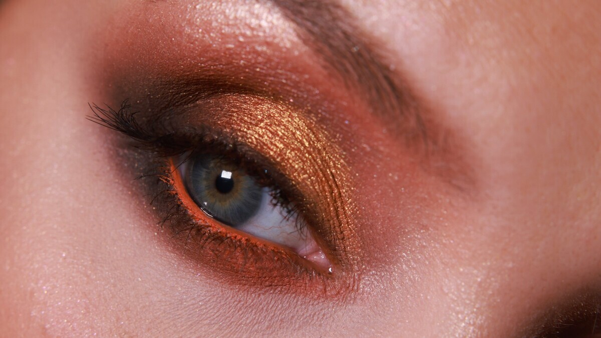 "Смоки-айс" по знаку Зодиака: секрет макияжа, привлекающего удачу