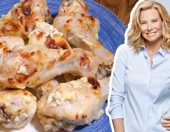 Куриные ножки сочные и нежнейшие без майонеза: как Юлия Высоцкая готовит их в йогурте, вишне и вине