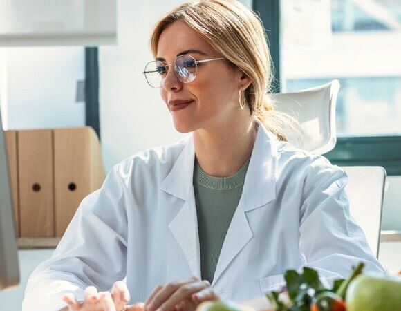 Нутрициолога включили в список медработников, но заменит ли он диетолога?