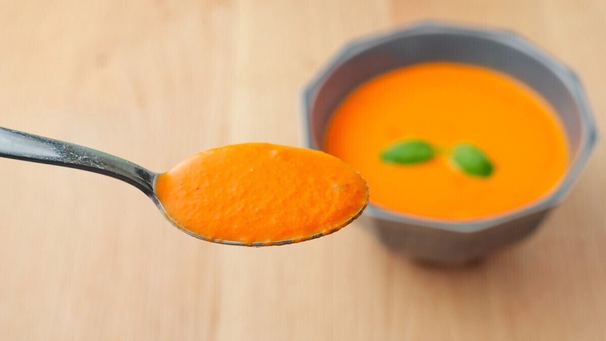 Не спешите добавлять сливки в тыквенный суп: вкус можно усилить изящнее, говорят кулинары