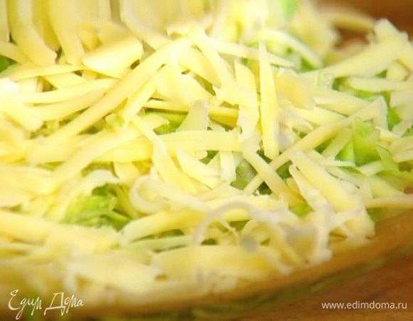 Добавить яйца и все перемешать.