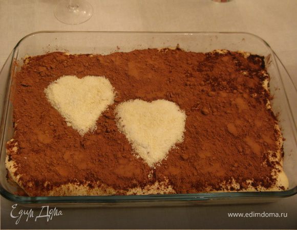 Ставим форму в холодное место часов на 5-6 или на ночь.