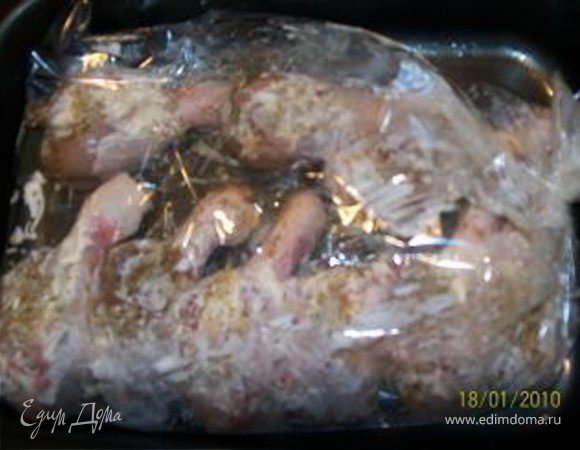 * Закладываем в специальный карман для запекания 
* Время приготовления : 30-35 минут. t= около 180 по Ц 