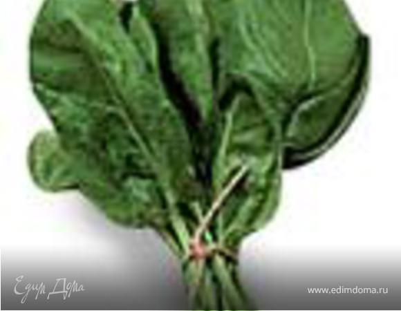 В кипящую подсоленную воду выложить картофель, порезанный на 4 части, и половину замороженного шпината. Варить 30 минут, после чего размять картофель до состояния пюре прямо в кастрюле.