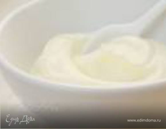 После этого доваривать щи на медленном огне 20-25 минут, после чего снять с огня, накрыть кастрюлю полотенцем и томить около часа.

Подавать кислые щи необходимо сo  сметаной (соевой в пост) и рубленым свежим укропом.

ПРИЯТНОГО АППЕТИТА!
