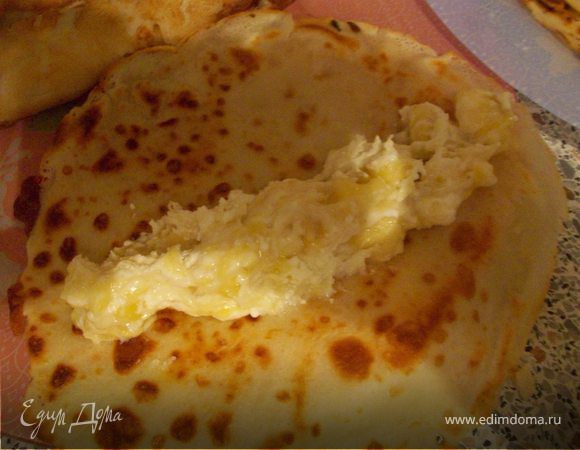 Завернуть начинку в блинчики. Приятного аппетита:)