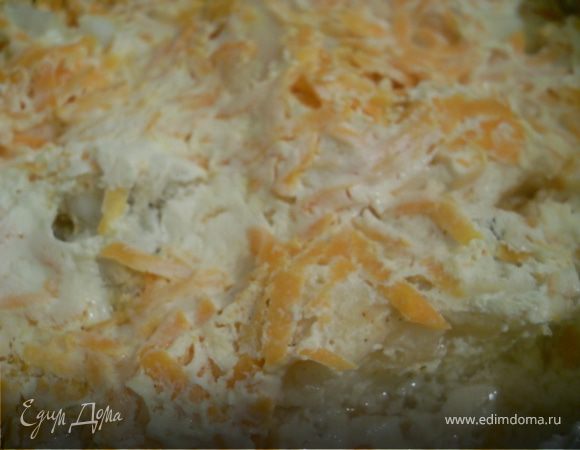 Фольгу плотно закрепить и запекать при 180 градусов минут 20-30. На гарнир можно приготовить рис или салат.