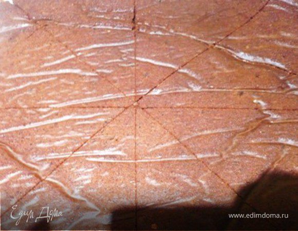 Один круг порезать на 8 долек. 
