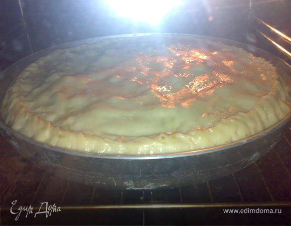 Пирог отправляем в духовку на 1,5 часа.