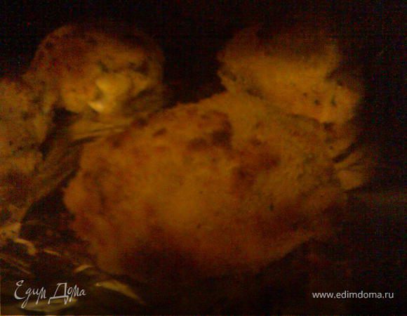 Выпекаем около 20 минут.
Если готовить на гриле - тогда на самом сильном огне приблизительно 6-8 минут с каждой стороны.