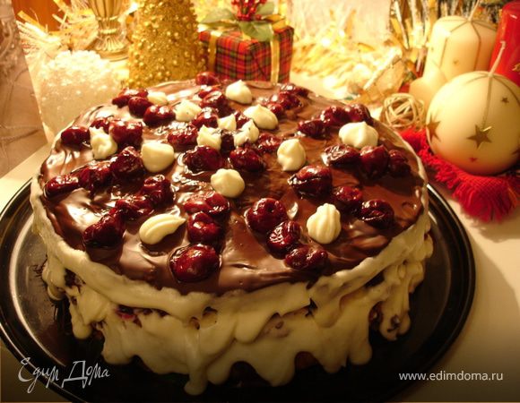 Боковую часть торта украсить взбитыми сливками. Торт готов! :)