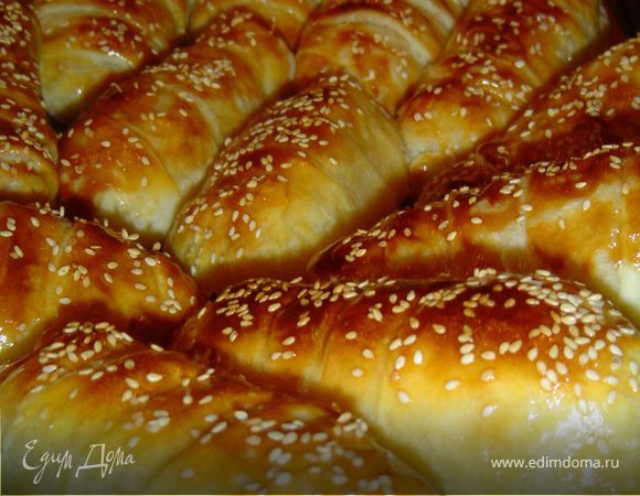 Подавайте на листьях зеленого салата. 