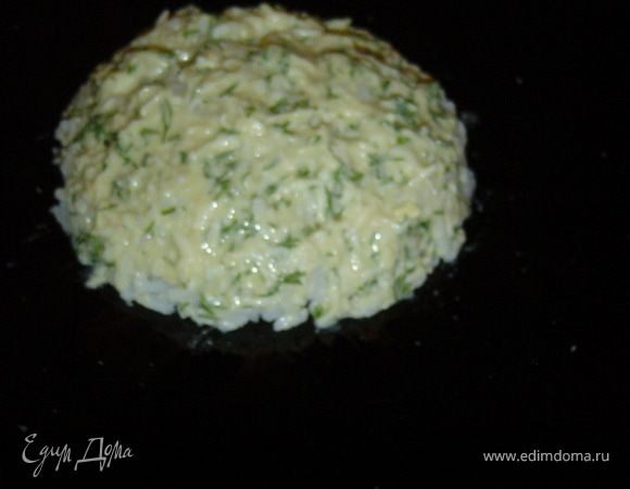 покрываем его соусом,