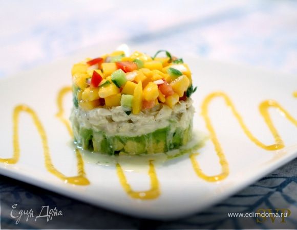 Аккуратно поднимите кольца с тарелки, так что бы наша башня не получилась Пиззанской )