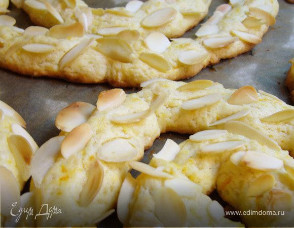 В это время я разогрела духовку до 175 градусов.Выпекала печенье 15-20 минут.