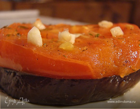 Дать овощам поднастояться минут 5-10 и – вуаля, все готово! Можно кушать и теплыми, и холодными. Приятного аппетита!