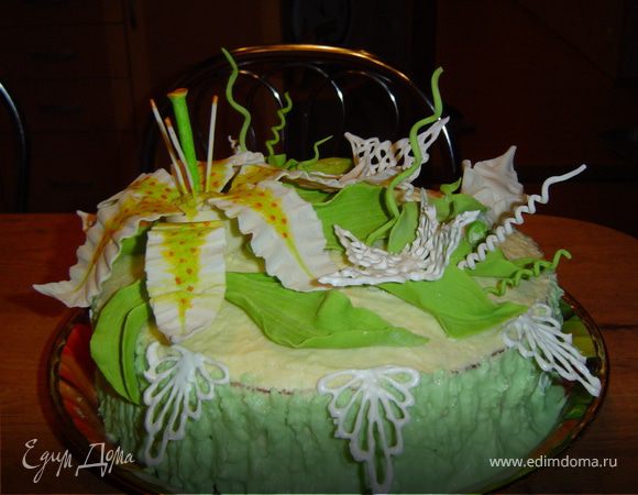 и украшаем тортик.