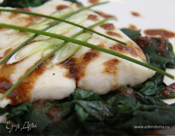 Умирайте со мной, от наслаждения!!!:-))))

P.s .Если вы готовите больше чем на двоих, проще будет запечь рыбу в духовке, выкладываем рыбу в форму или на противень, поливаем маринадом и отправляем на 10-15 минут в разогретую до 220°духовку