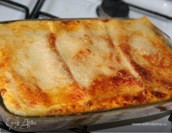 через минут 40 вынули смело достаем лазанью из духовки))

Приятного аппетита!!!!