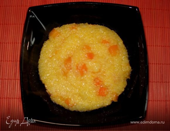 Снять кастрюльку с огня, закрыть крышкой и 5 - 7 минут дать постоять. Каша готова!
Кашу можно сдобрить сгущенкой, медом или мороженным или любым сиропом на Ваш вкус.