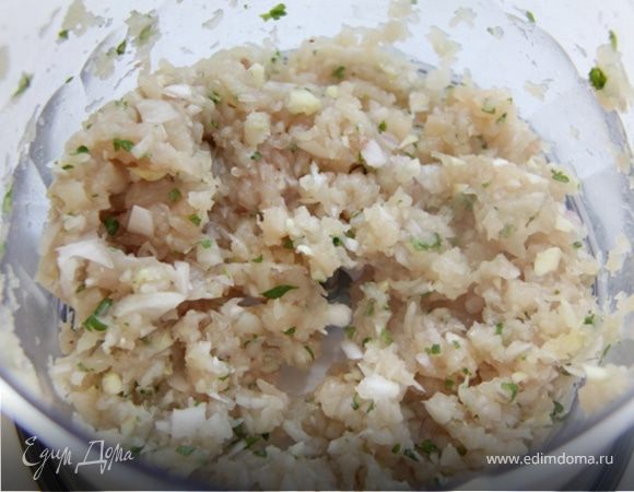 3. Должно получиться, как на фото, порублено не очень мелко.