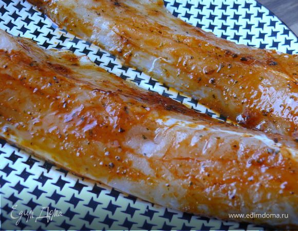 Смешать все для маринада, кроме оливкового масла.Засыпать в пакет.Филе посолить, подожить в пакет со специями, хорошо перемешать. Налить оливковое масло(3-4 ст.л.).
Еще раз хорошо перемашать и оставить мариноваться в холодильнике минимум 2 часа.