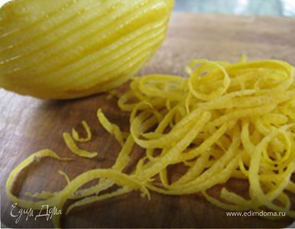 Крем:
Нарезать тонко цедру лимона  