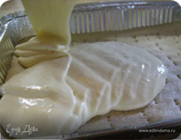 Выложить получившийся лимонный крем на выпеченное тесто и поставить в духовку минут на 35-40 при темп 160( как только крем загустеет можно вынимать)