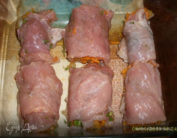 Сложить в жаропрочную посуду