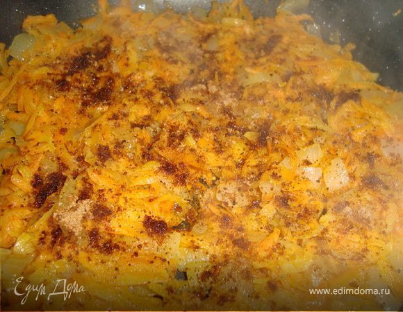 Далее добавить мускатный орех...