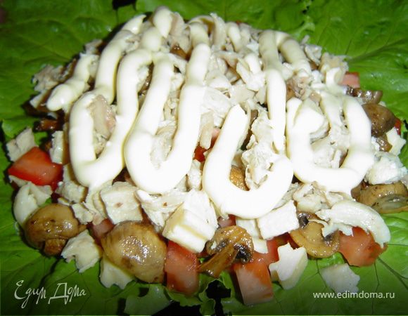 Сверху добавляем майонез,