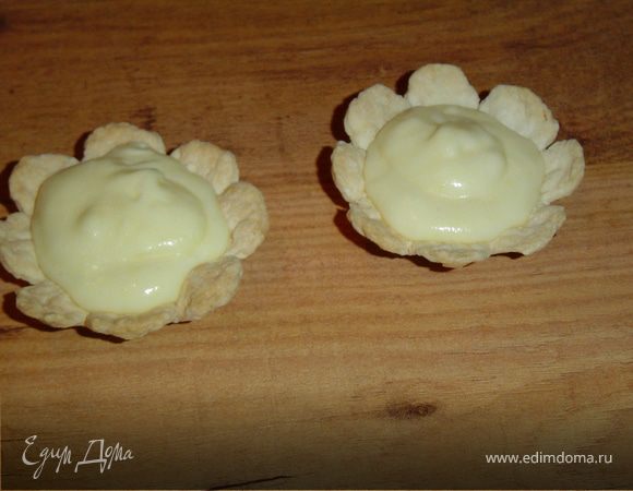 Этим кремом начиняем корзиночки-цветочки,