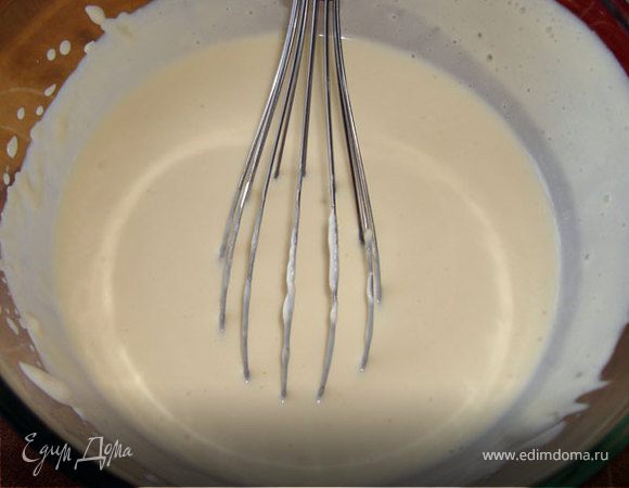 Взбиваем... И ставим пока в холодильник.