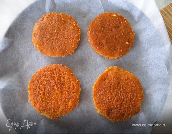 4. Собираем...бисквит...