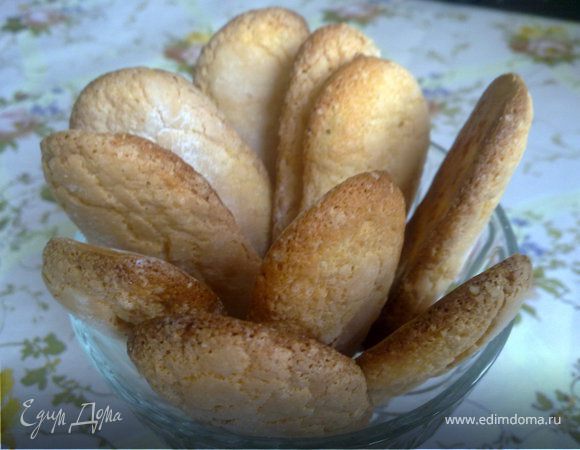 При желании сверху ещё раз можно присыпать сахарной пудрой.