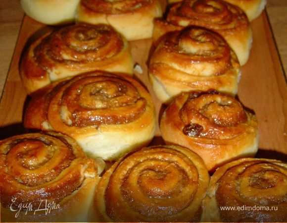 Выпекать при температуре 180гр. до золотистого цвета.