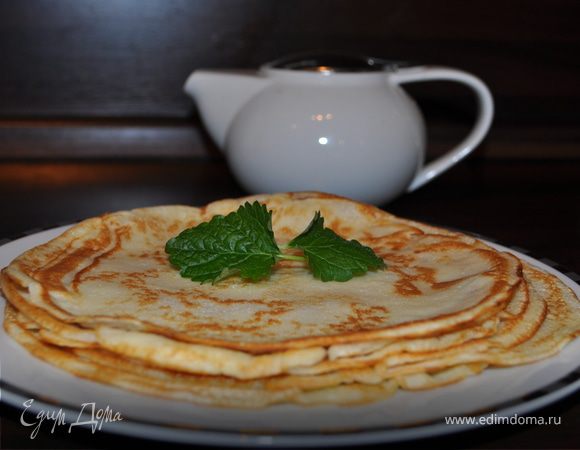 Испечь блинчики.